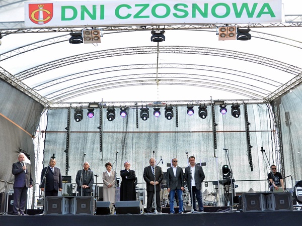 Trwa �adowanie zdj�cia...