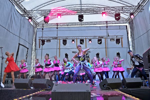 Trwa �adowanie zdj�cia...