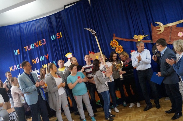 Trwa �adowanie zdj�cia...