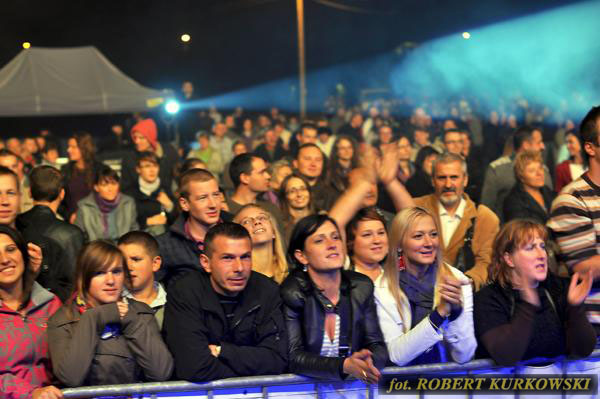 Trwa �adowanie zdj�cia...