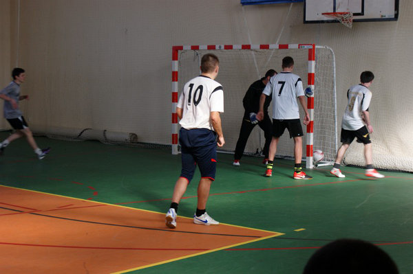 Trwa �adowanie zdj�cia...