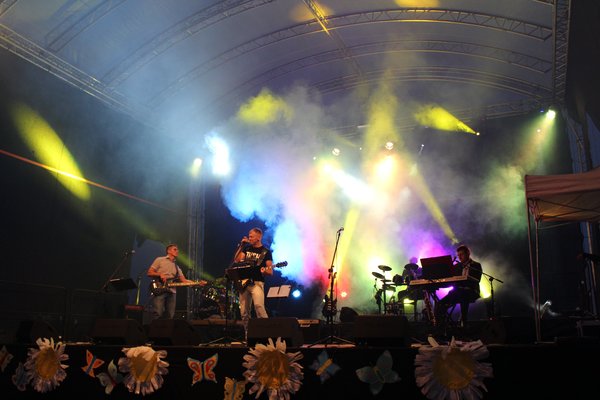 Trwa �adowanie zdj�cia...