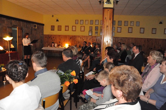 Trwa �adowanie zdj�cia...