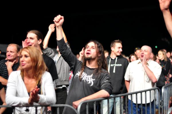 Trwa �adowanie zdj�cia...