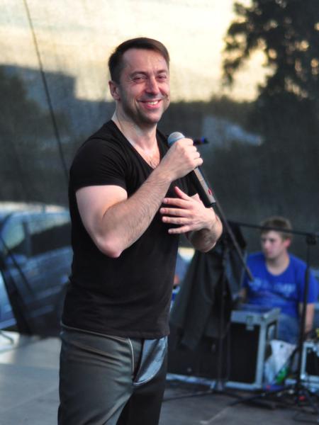 Trwa �adowanie zdj�cia...