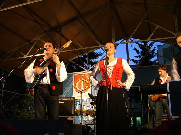 Trwa �adowanie zdj�cia...