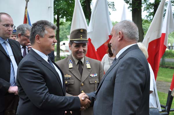 Trwa �adowanie zdj�cia...