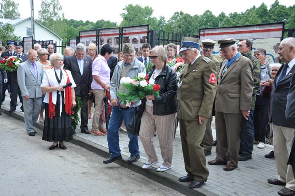 Trwa �adowanie zdj�cia...