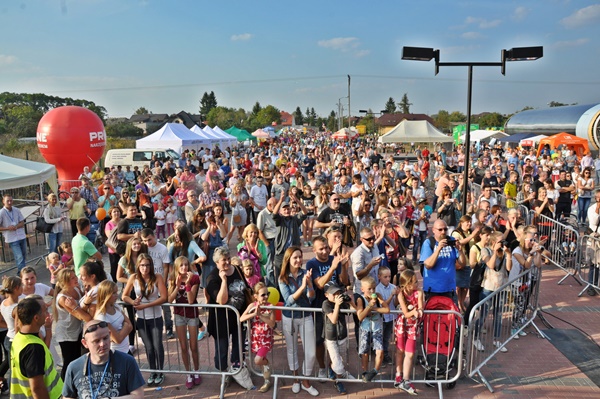 Trwa �adowanie zdj�cia...