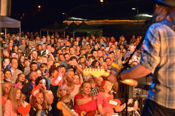 Trwa �adowanie zdj�cia...