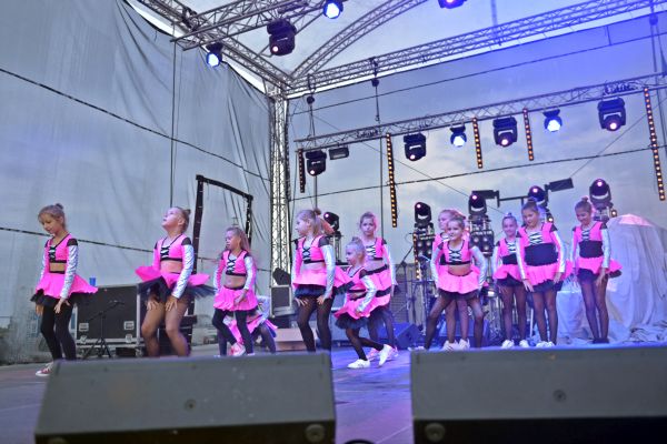 Trwa �adowanie zdj�cia...