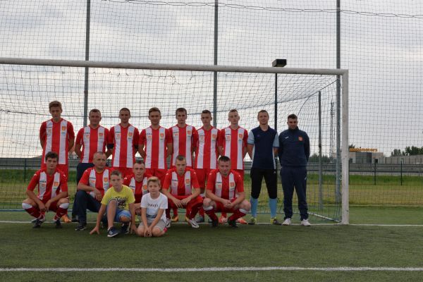 Trwa �adowanie zdj�cia...