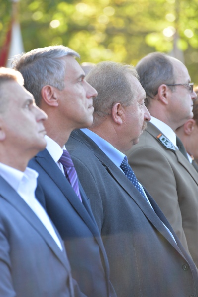 Trwa �adowanie zdj�cia...