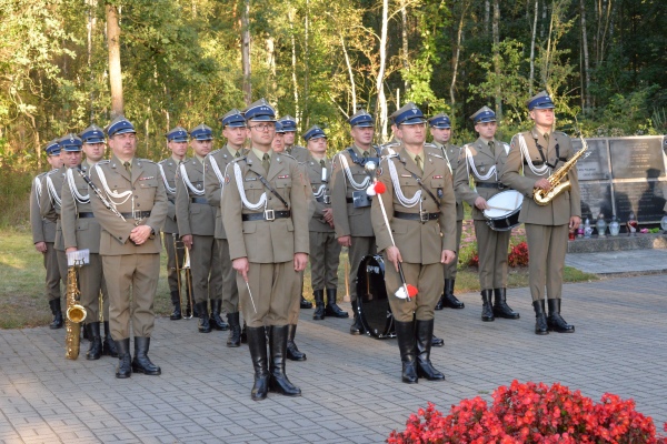 Trwa �adowanie zdj�cia...