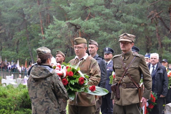 Trwa �adowanie zdj�cia...