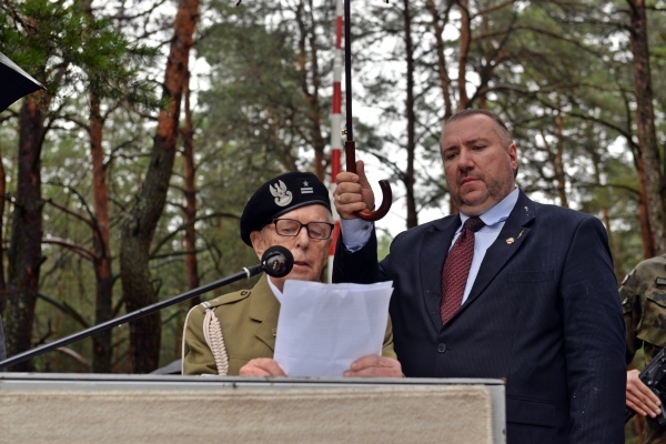 Trwa �adowanie zdj�cia...