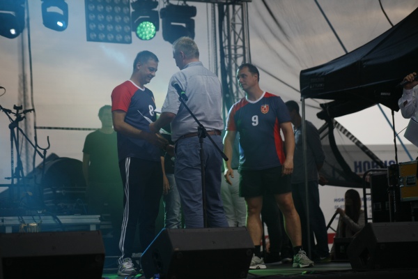 Trwa �adowanie zdj�cia...