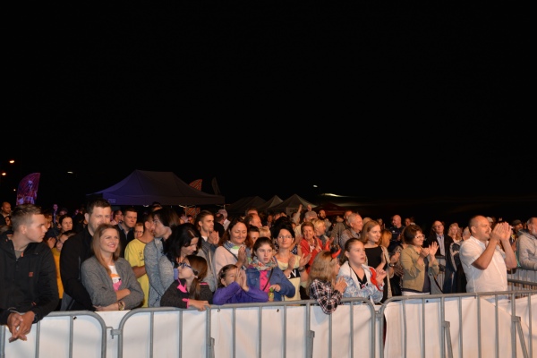 Trwa �adowanie zdj�cia...