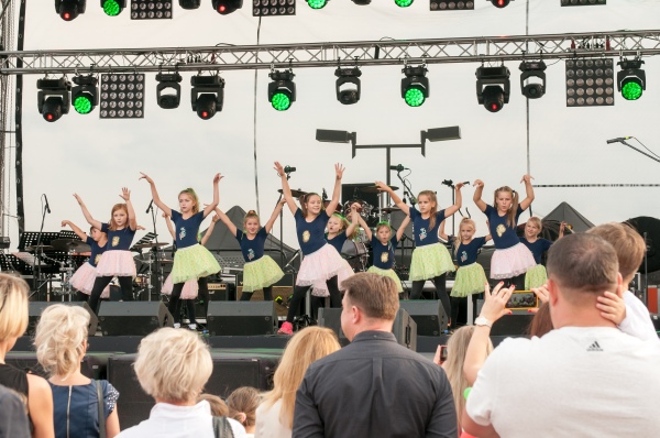 Trwa �adowanie zdj�cia...