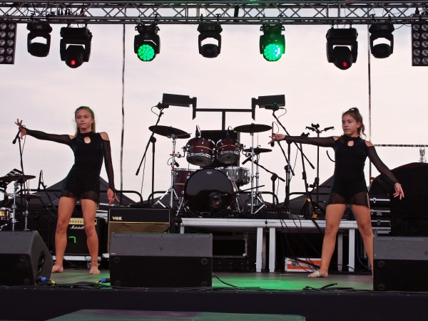 Trwa �adowanie zdj�cia...