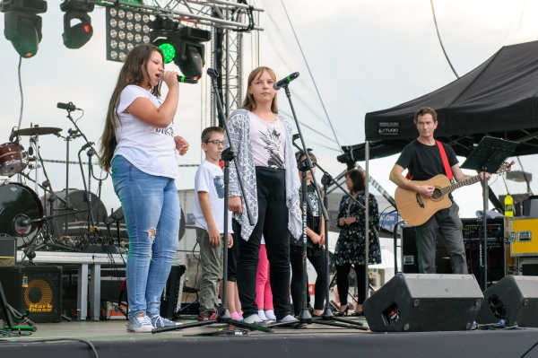 Trwa �adowanie zdj�cia...