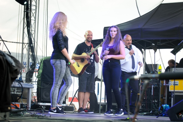 Trwa �adowanie zdj�cia...