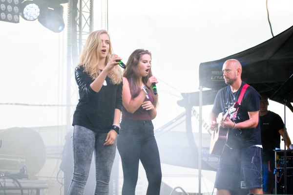 Trwa �adowanie zdj�cia...