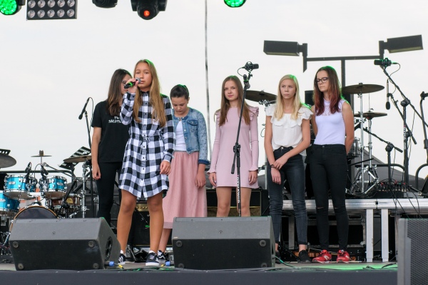 Trwa �adowanie zdj�cia...