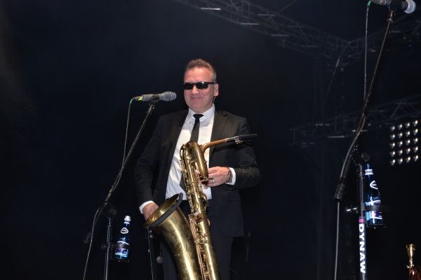 Trwa �adowanie zdj�cia...