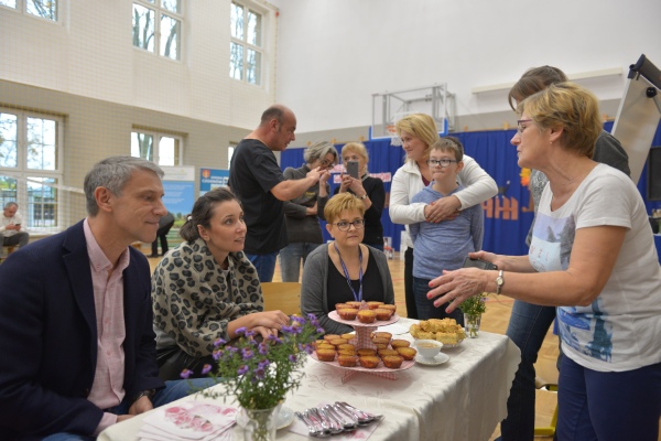 Trwa �adowanie zdj�cia...