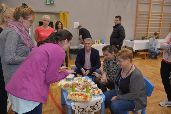 Trwa �adowanie zdj�cia...