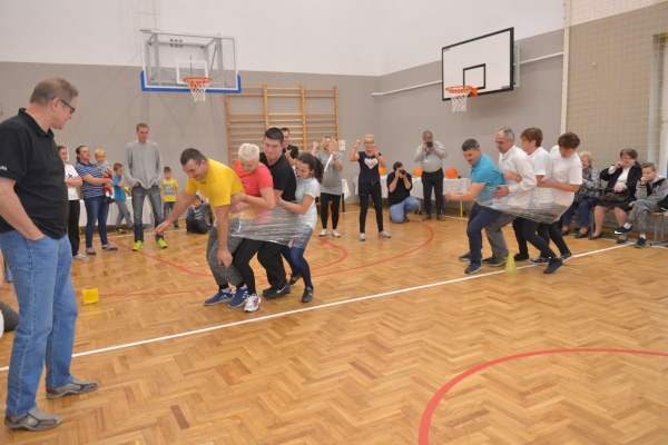 Trwa �adowanie zdj�cia...