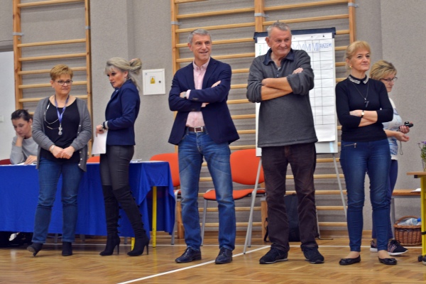 Trwa �adowanie zdj�cia...