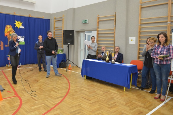 Trwa �adowanie zdj�cia...