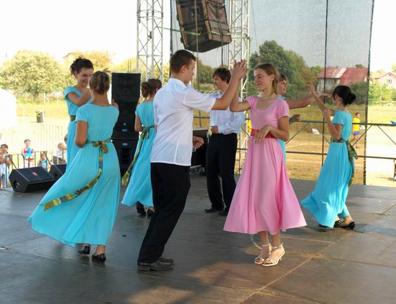 Trwa �adowanie zdj�cia...