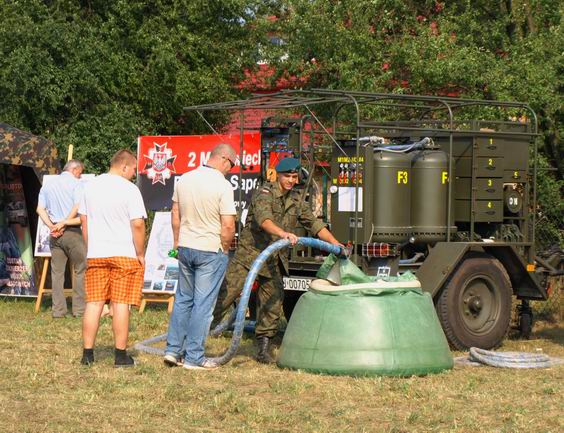 Trwa �adowanie zdj�cia...