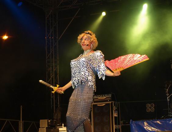 Trwa �adowanie zdj�cia...