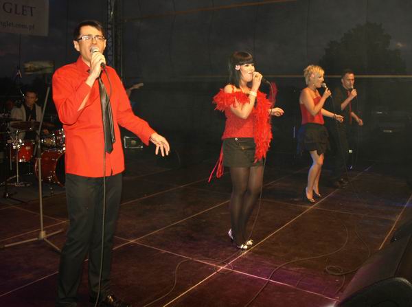 Trwa �adowanie zdj�cia...