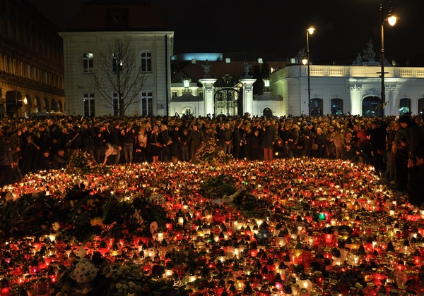 Trwa �adowanie zdj�cia...