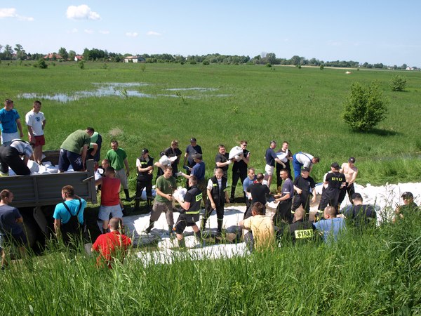 Trwa �adowanie zdj�cia...