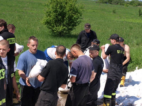 Trwa �adowanie zdj�cia...